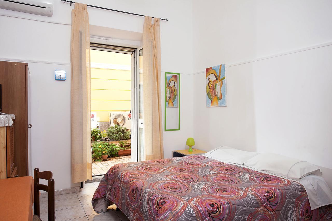 Davi Bed & Breakfast Cagliari Ngoại thất bức ảnh